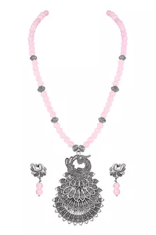 Silver necklace-sets