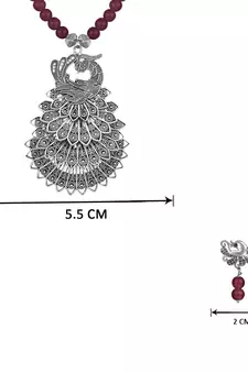 Maroon necklace-sets