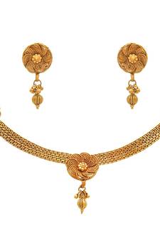 Gold necklace-sets