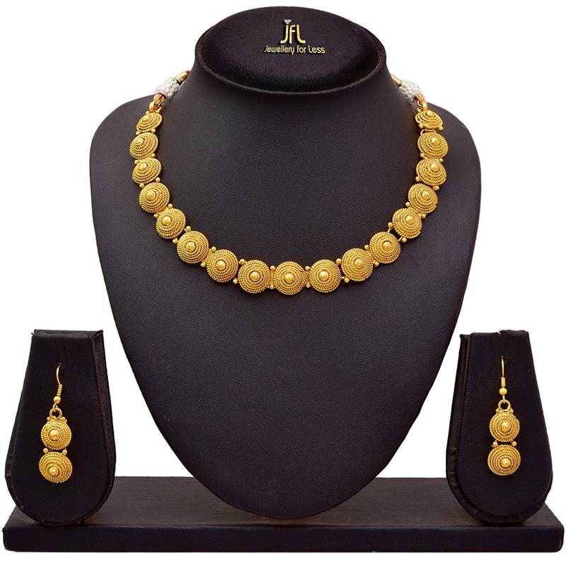 Gold necklace-sets