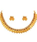 Gold necklace-sets