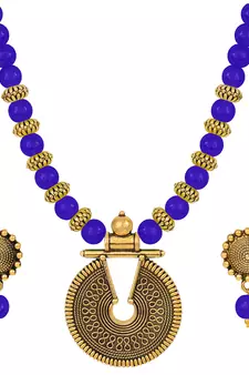 Gold necklace-sets