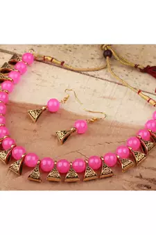 Pink necklace-sets