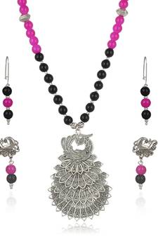 Silver necklace-sets