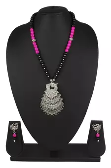 Silver necklace-sets