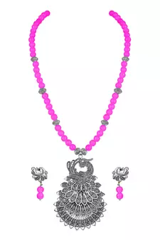 Pink necklace-sets