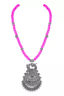 Pink necklace-sets