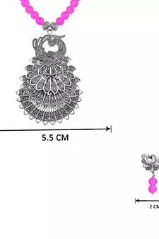 Pink necklace-sets