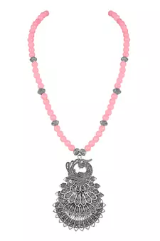 Pink necklace-sets