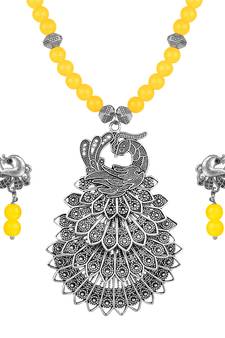 Yellow necklace-sets