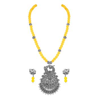 Yellow necklace-sets 3
