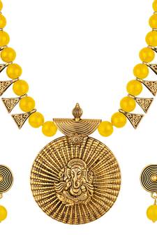 Gold necklace-sets
