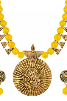 Gold necklace-sets