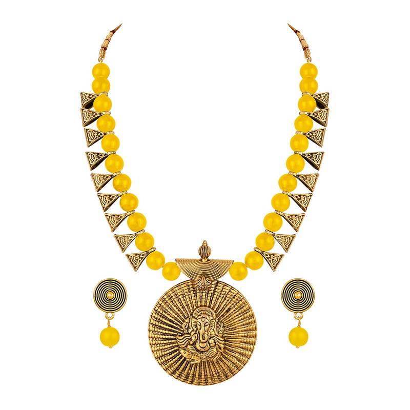 Gold necklace-sets