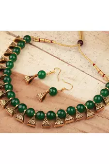 Red necklace-sets