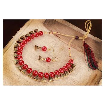 Red necklace-sets 2