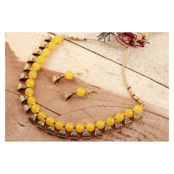 Red necklace-sets 4