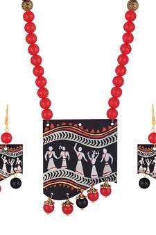 Red necklace-sets