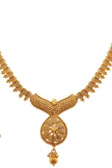 Gold necklace-sets