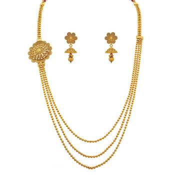 Gold necklace-sets 1