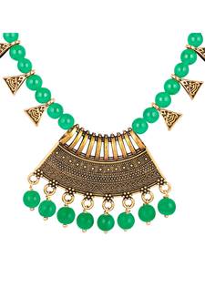 Green necklace-sets