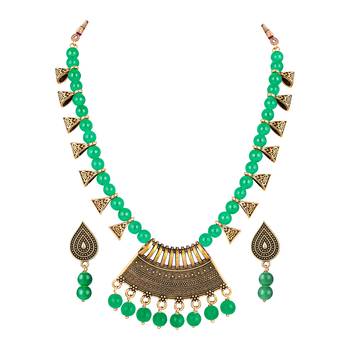 Green necklace-sets 2