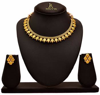 Gold necklace-sets 2
