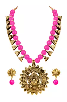 Pink necklace-sets