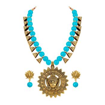Blue necklace-sets 2