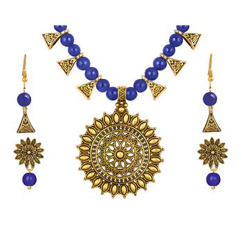 Blue necklace-sets 1