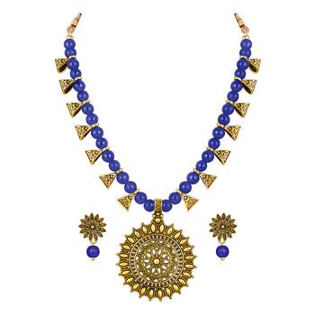 Blue necklace-sets 3