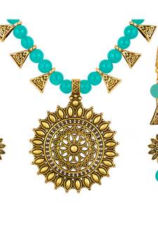 Blue necklace-sets