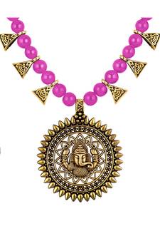 Pink necklace-sets