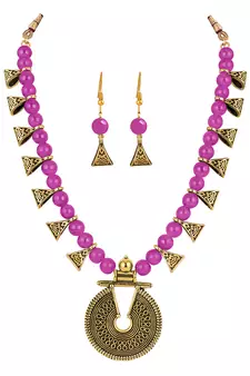 Pink necklace-sets