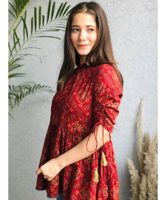 maroon rayon stitched   top 4
