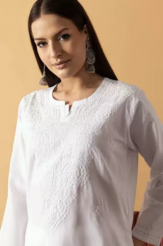 Hand Embroidered White Cotton Lucknowi Chikankari Women Kurta