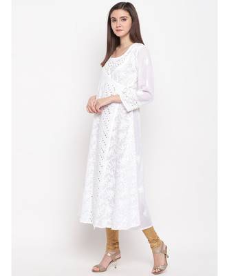 Ada Hand Embroidered White Cotton Angarkha Lucknow Chikankari Women Kurti With Muqaish Work - A100297 1