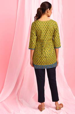 Green printed cotton tunics 4