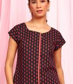 Janasya Black printed cotton party tops
