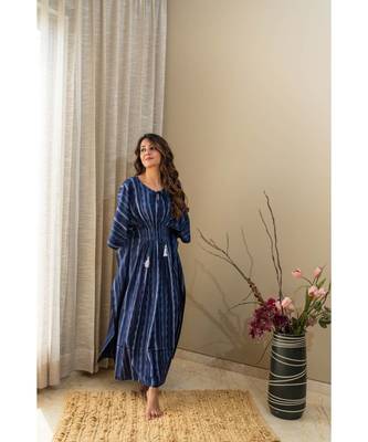 blue cotton stitched   kaftan 2