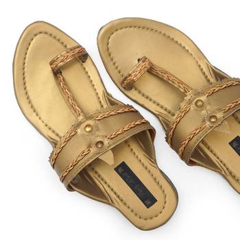 Gold Ethnic Vegan Leather Kolhapuri for women 2