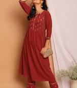 Maroon foilage print faux crepe salwar