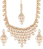 White beaded_jewellery Yellow Gold Alloy   Necklace   with Pair of Earring