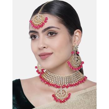 Pink beaded_jewellery Yellow Gold Alloy   Necklace   with Pair of Earring   Maang Tikka 1