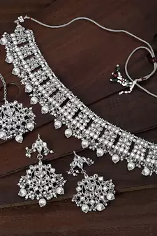 Silver beaded_jewellery Rhodium Alloy   Necklace   with Pair of Earring   Maang Tikka