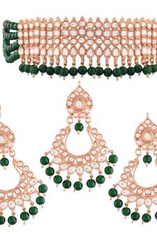 Green beaded_jewellery Rose Gold Alloy   Necklace   with Pair of Earring   Maang Tikka