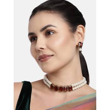 Maroon beaded_jewellery Yellow Gold Alloy   Necklace   with Pair of Earring 1