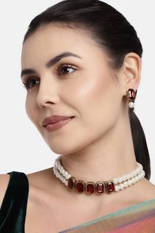 Maroon beaded_jewellery Yellow Gold Alloy   Necklace   with Pair of Earring