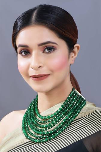 Green beaded_jewellery Yellow Gold Alloy   Necklace