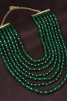 Green beaded_jewellery Yellow Gold Alloy   Necklace
